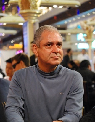 Mansour Matloubi แชมป์โป๊กเกอร์ WSOP 1990 - KUBET